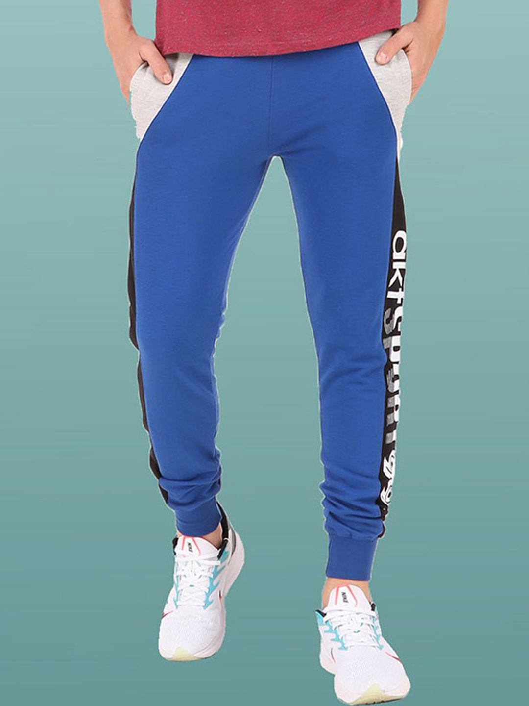 ALAKH HUB Men Colour-Blocked Mid-RiseJoggers