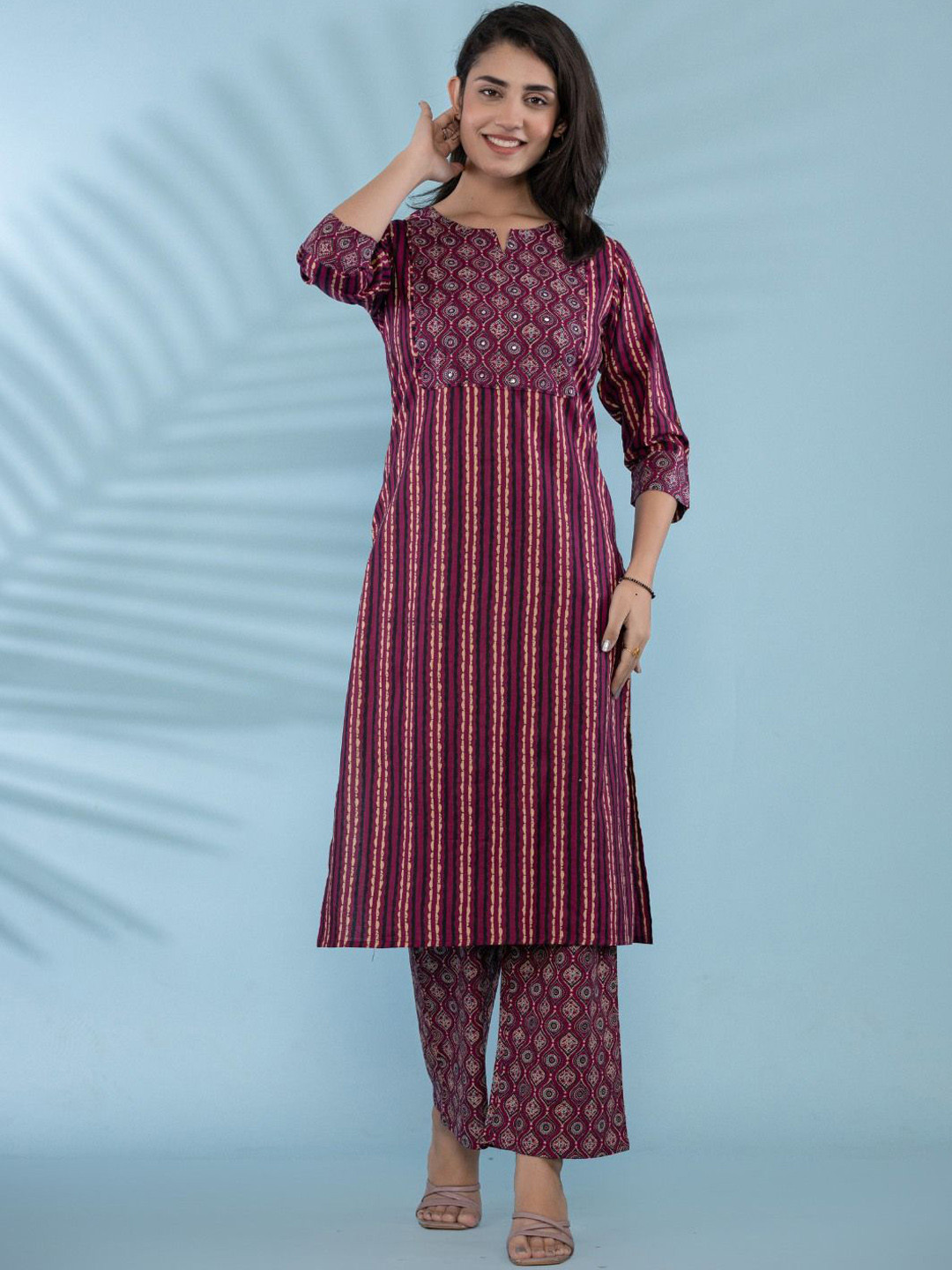 VEDANA Women Yoke Design Regular Mirror Work Pure Cotton Kurta with Trousers