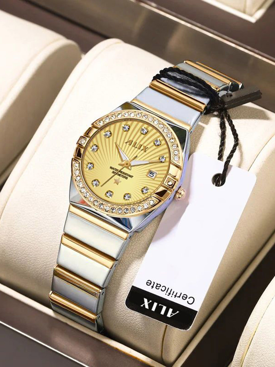 ALIX Women Embellished Dial & Stainless Steel Straps Analogue Watch AL2534_SGG