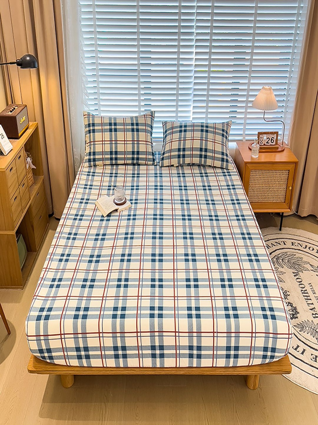 JC HOME Chambray Cream Checked Pure Cotton 220 TC Fitted Queen Fine Bedsheet with 2 Pillow Covers-150 x 200 cm