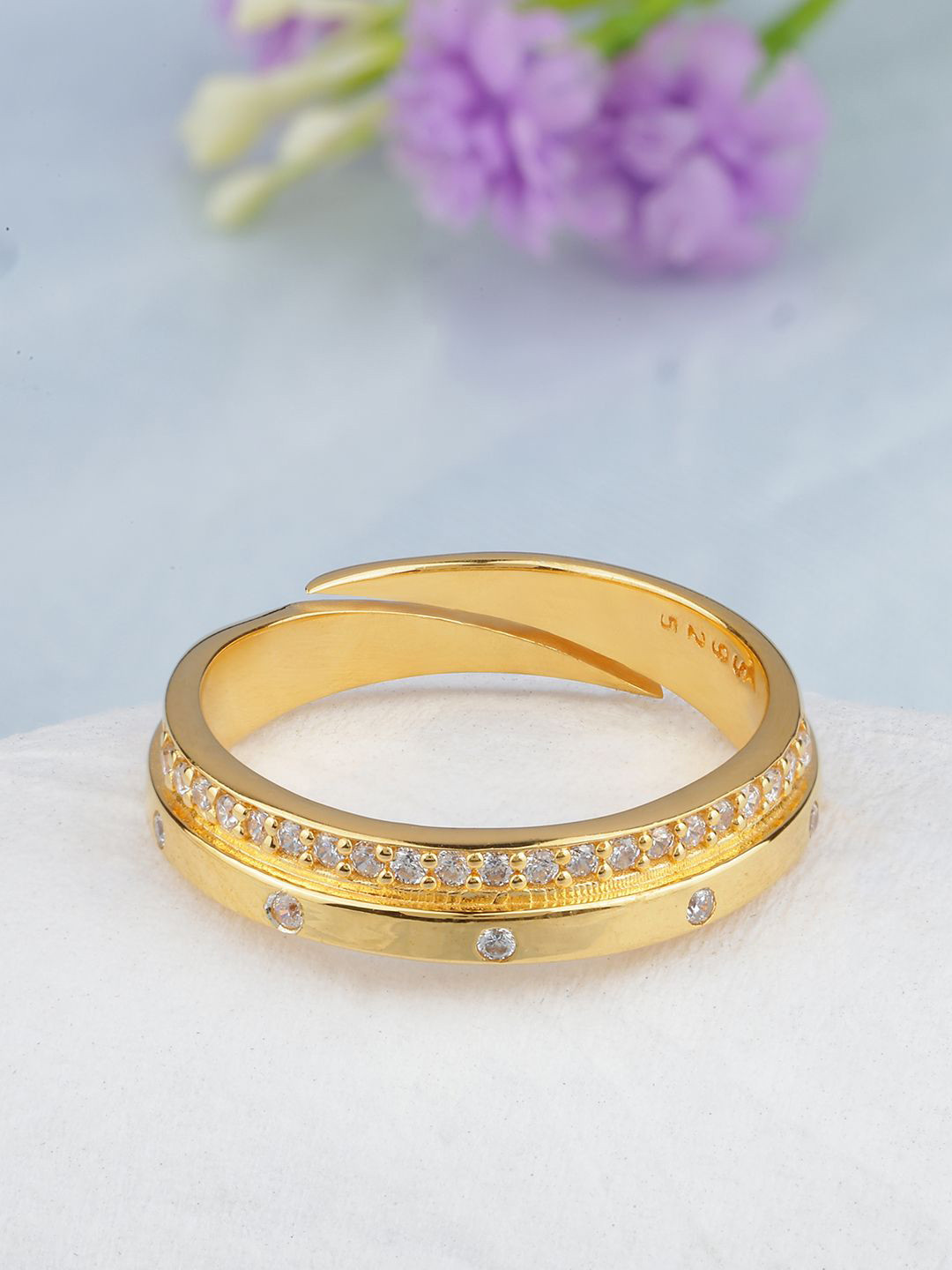 MAIRA 925 Sterling Silver Gold-Plated Cubic Zirconia Adjustable Finger Ring