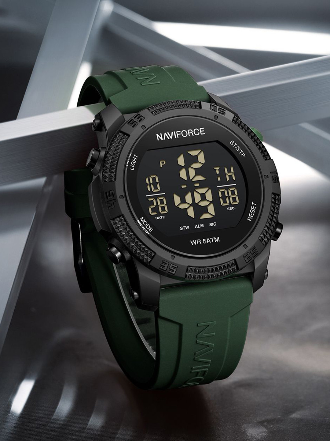 Naviforce Men Dial & Straps Digital Watch NF7104_B GN