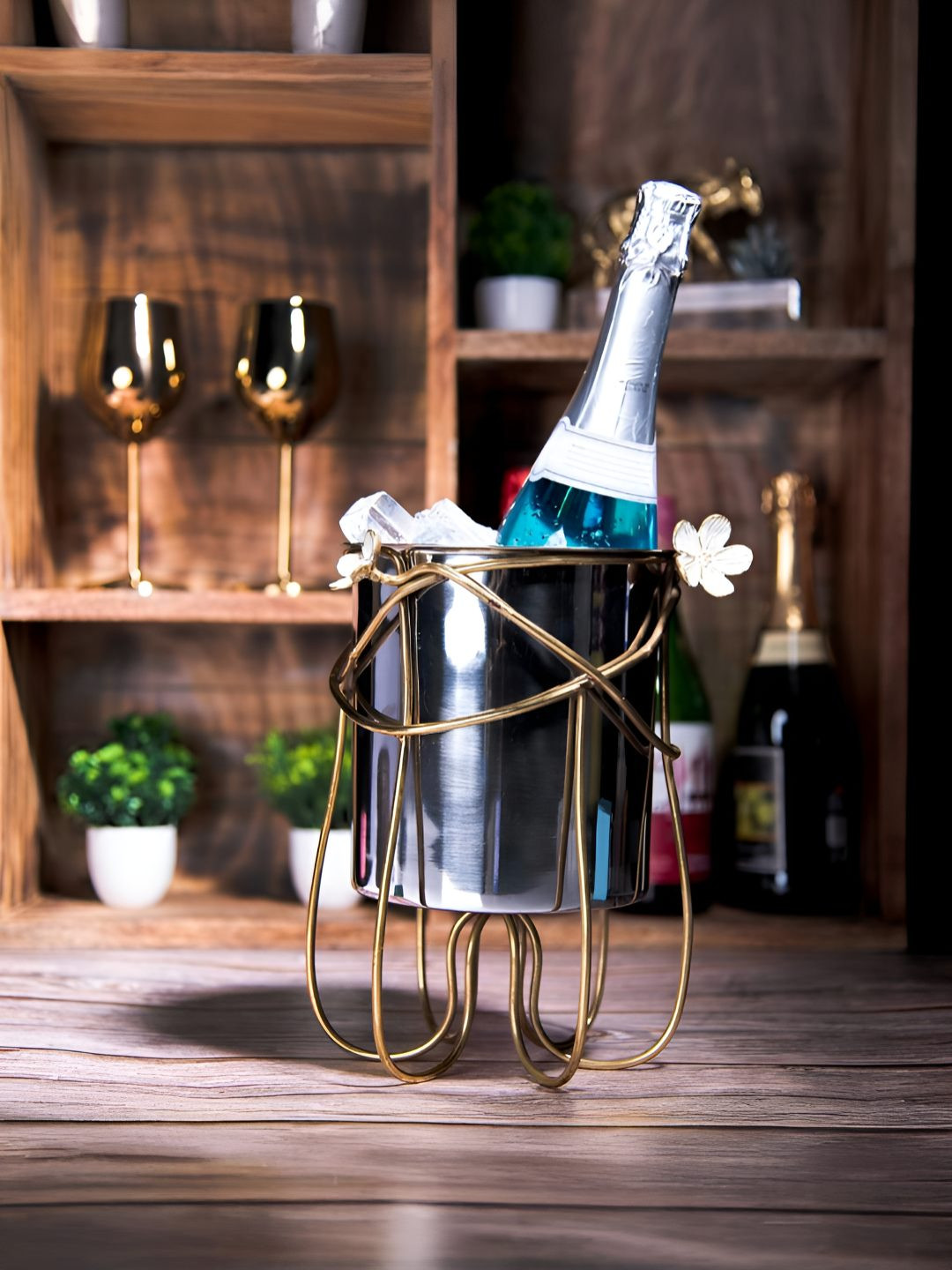 giBOX Silver Toned Ice Bucket With Brass Frame Stand