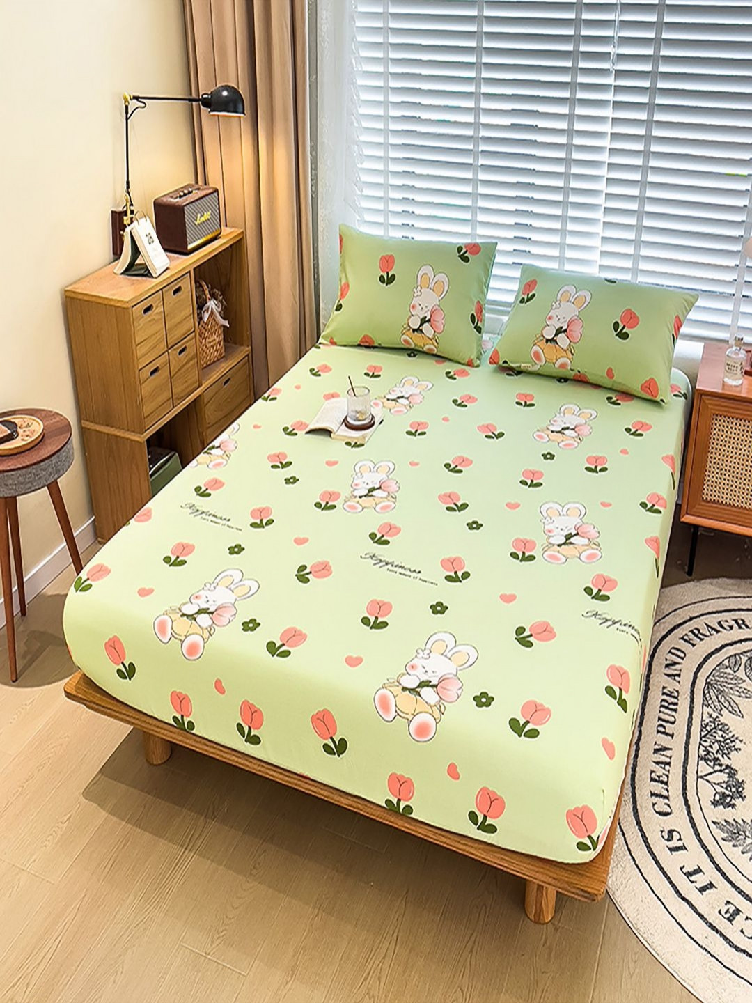 JC HOME Book Fold Green Graphic Cotton 220 TC Fitted King Bedsheet with 2 Pillow Covers-71 x 79 inches