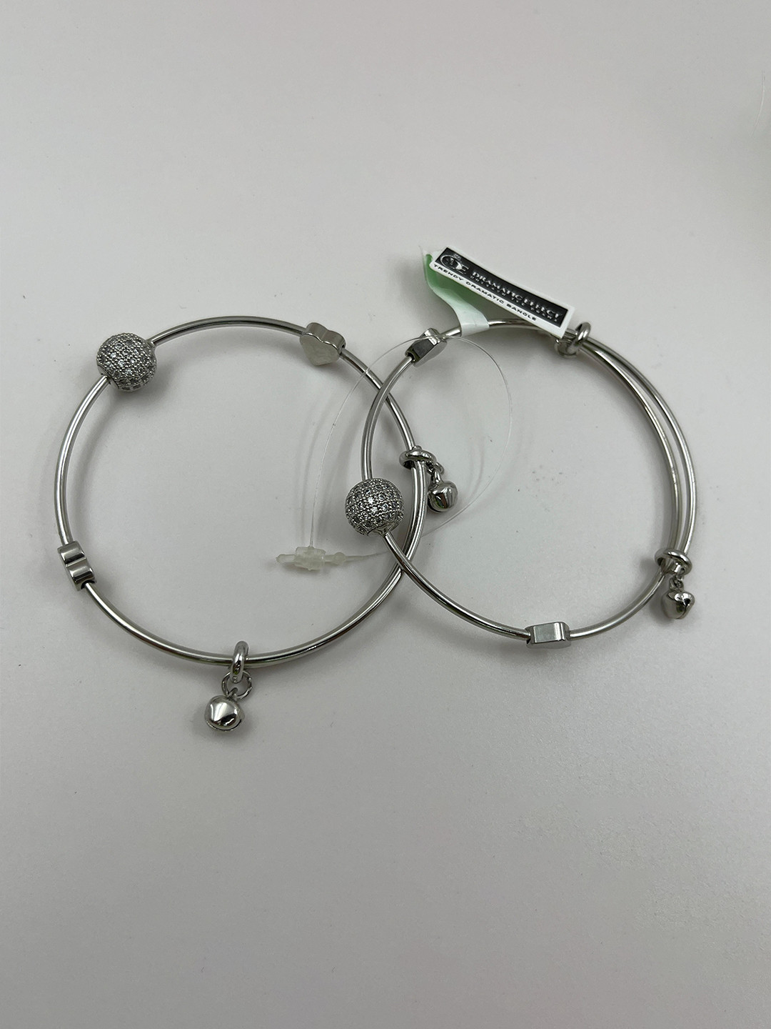 DRAMATIC EFFECT Unisex Silver-Plated Wraparound Bracelet
