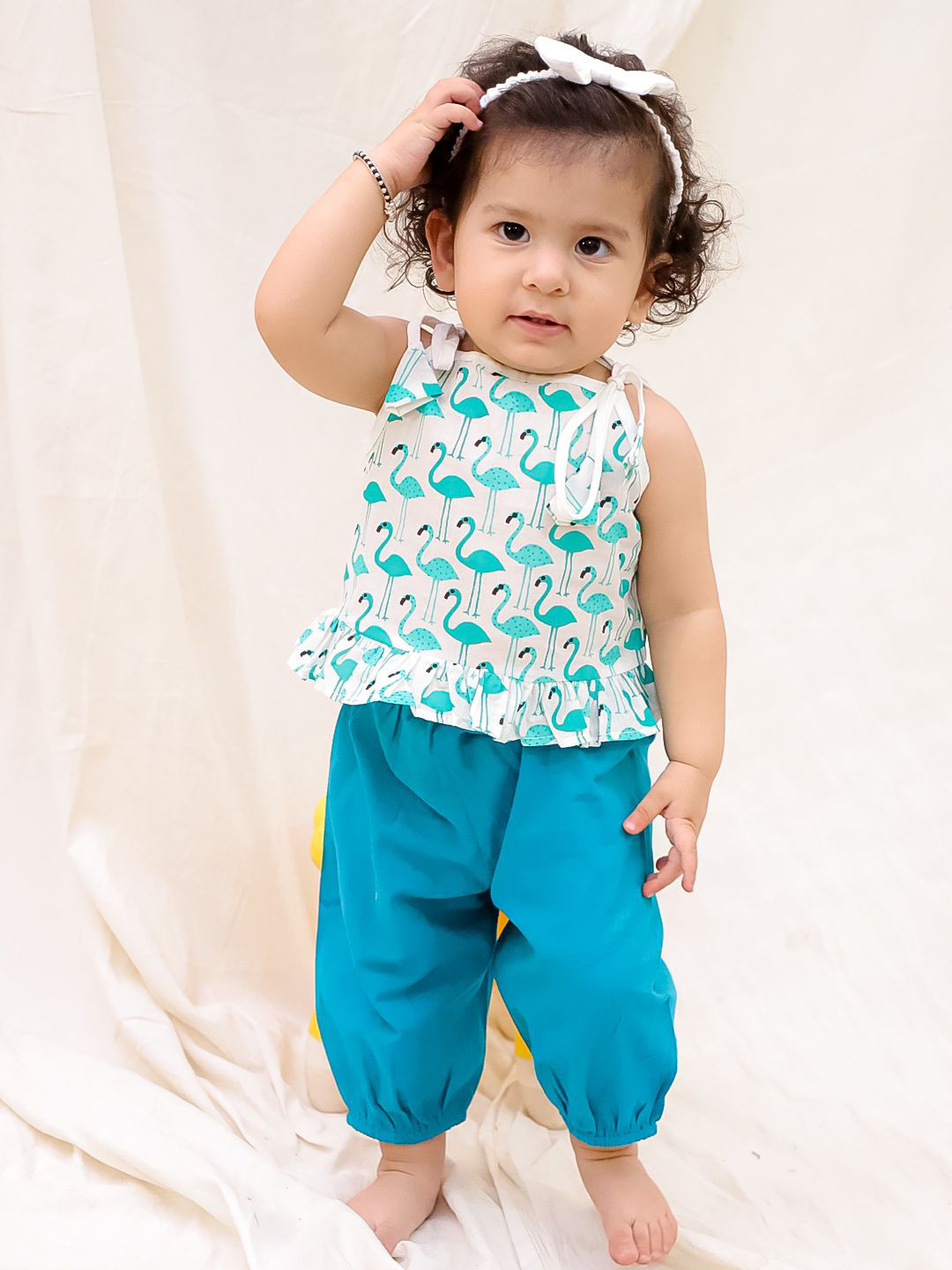 BownBee Infant-Girls Sleeveless Jhabla & Harem With Hairband Set