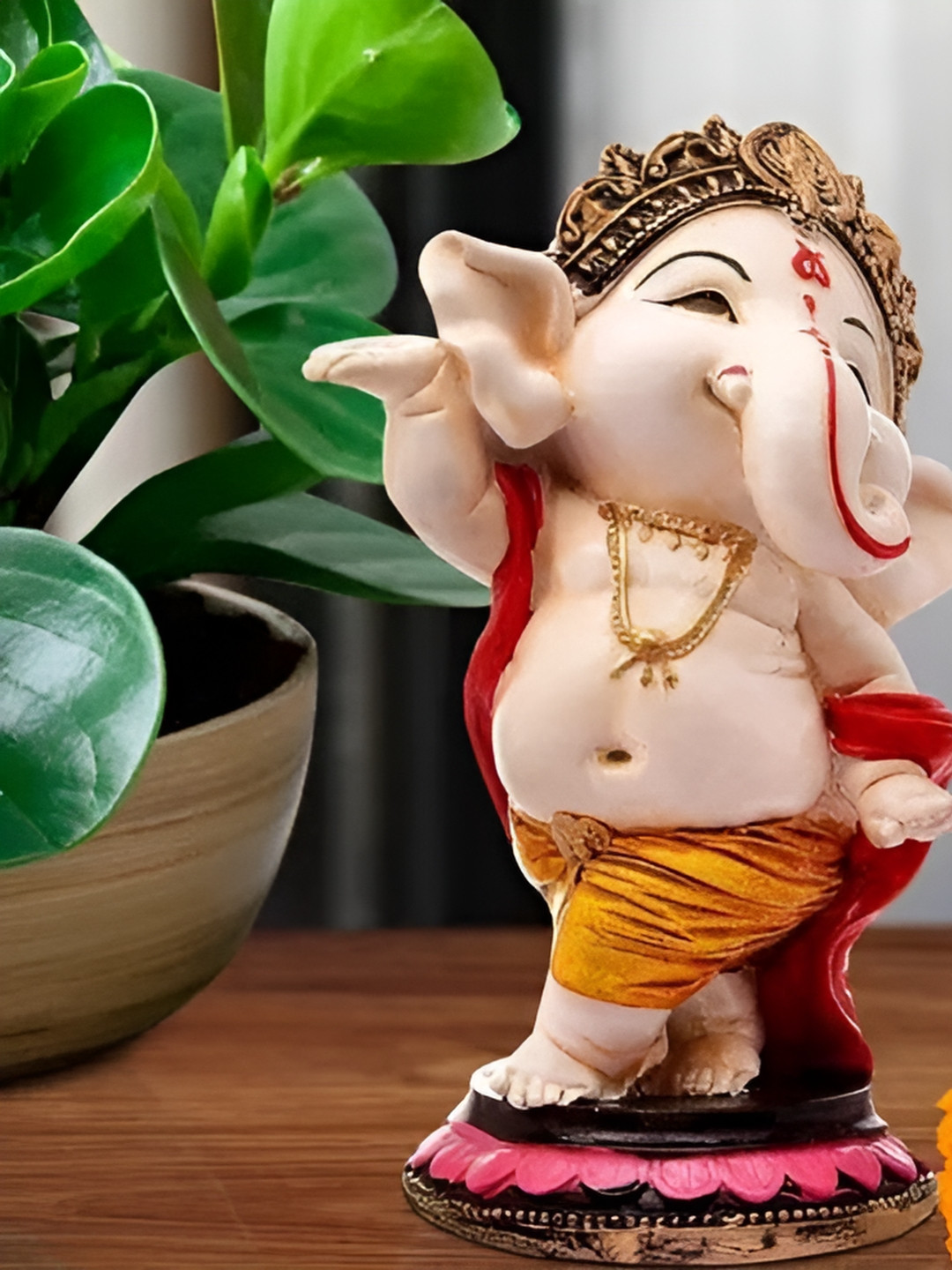 PICKARTME Dancingganesh Cream Polyresin Matte Prayer Room Medium Showpiece -