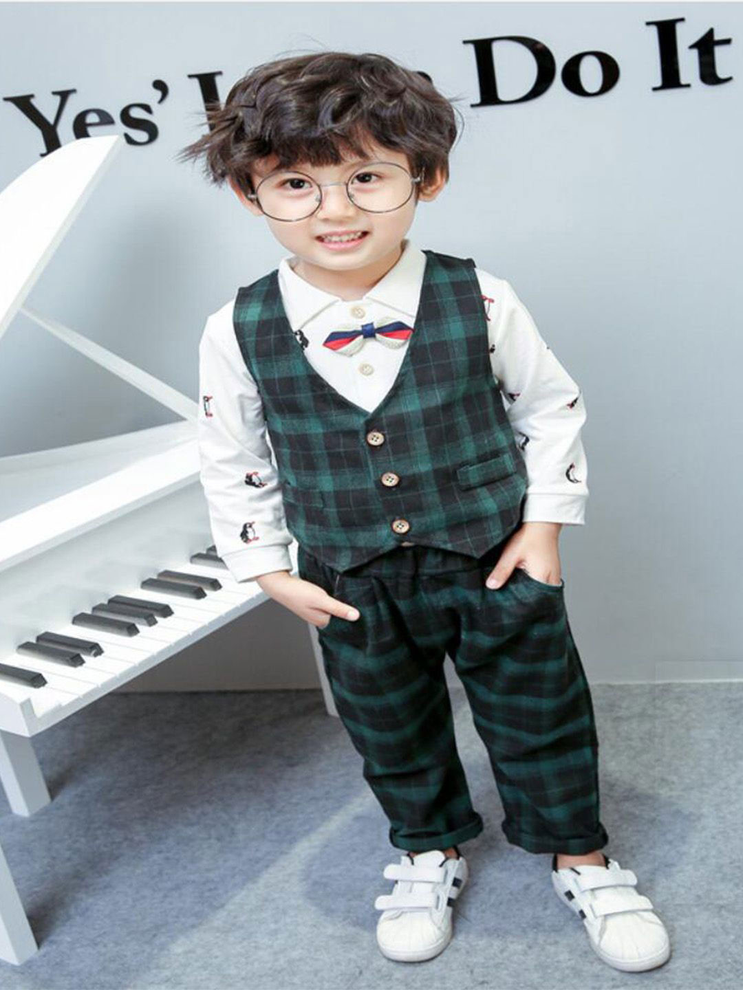 Bold N Elegant Checked Single-Breasted 3-Piece Suits