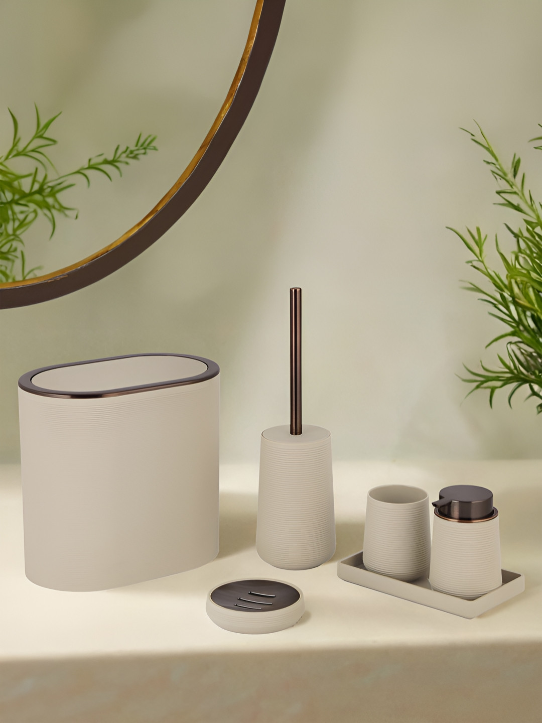 OBSESSIONS 6 Pieces PVC Beige Bathroom Accessories