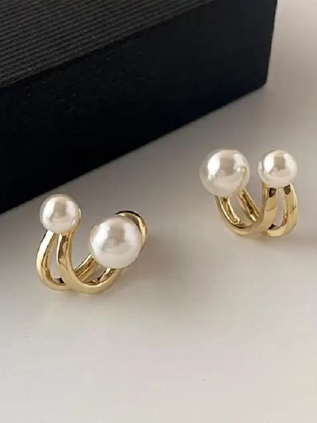 Estailo fashion Alloy Gold-Plated Pearls Beaded Contemporary Shaped Studs