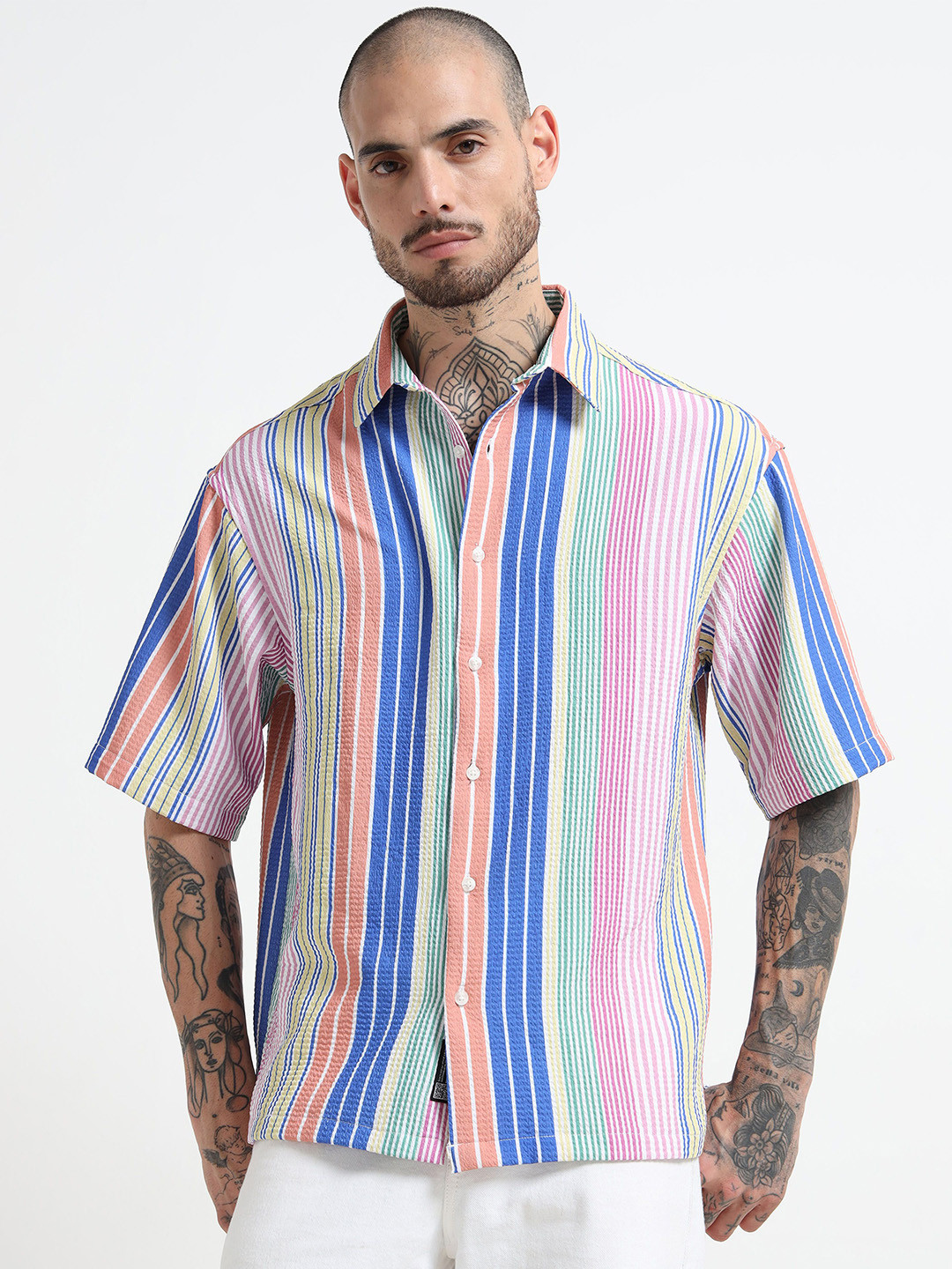 SILISOUL Men Comfort Pinstripes Striped Textured Oversized Casual Shirt