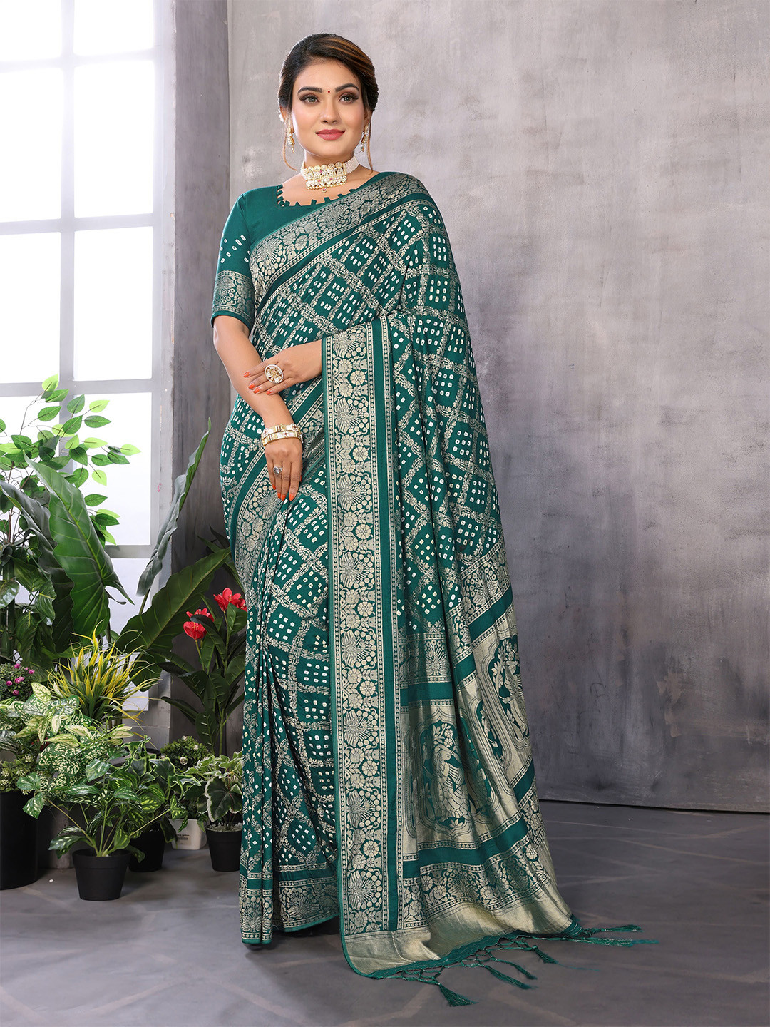 SHREE PAKHI Woven Design Designer Bandhani Saree