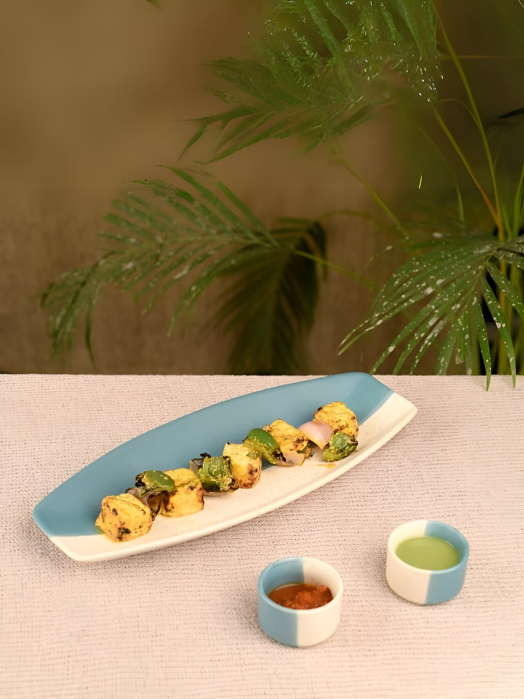 Unravel India 3 Pieces Blue & White Colourblocked Ceramic Food Platter With Dip Bowls