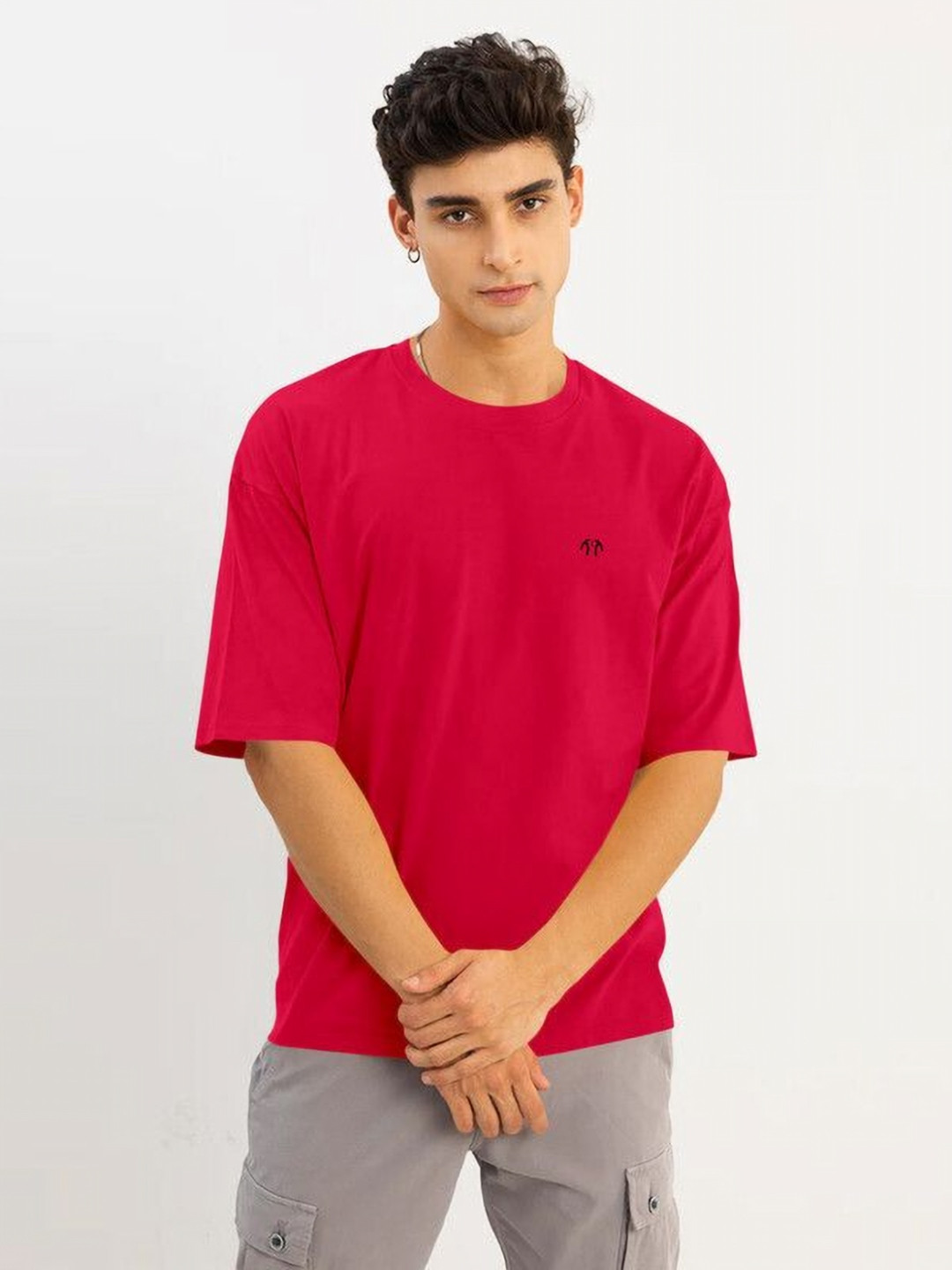 Triptee Men Printed Pockets T-shirt