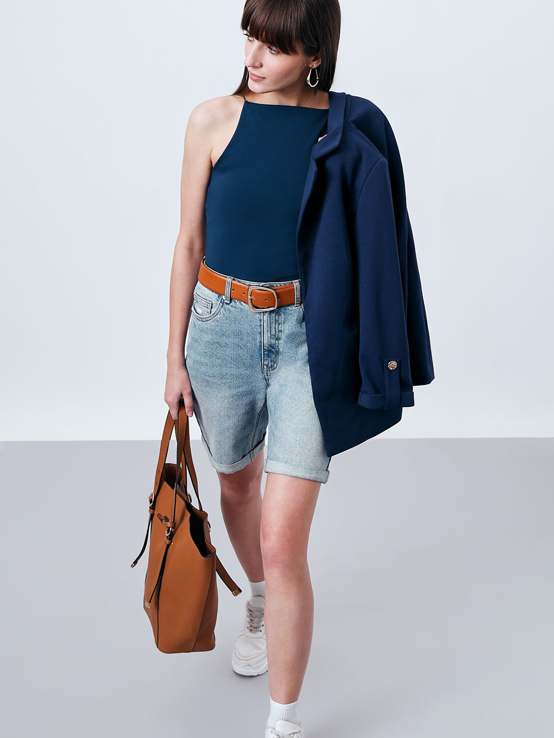 VERO MODA Solid Incut Fitted Top