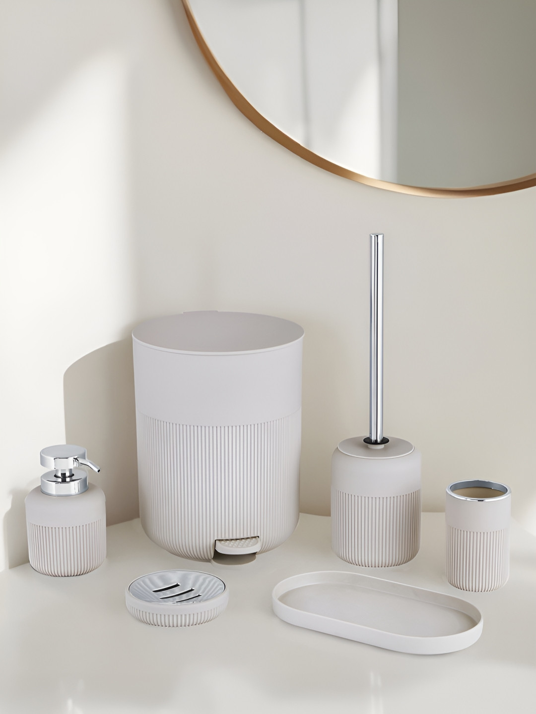 OBSESSIONS 6 Pieces  White Cream Bathroom Accessories