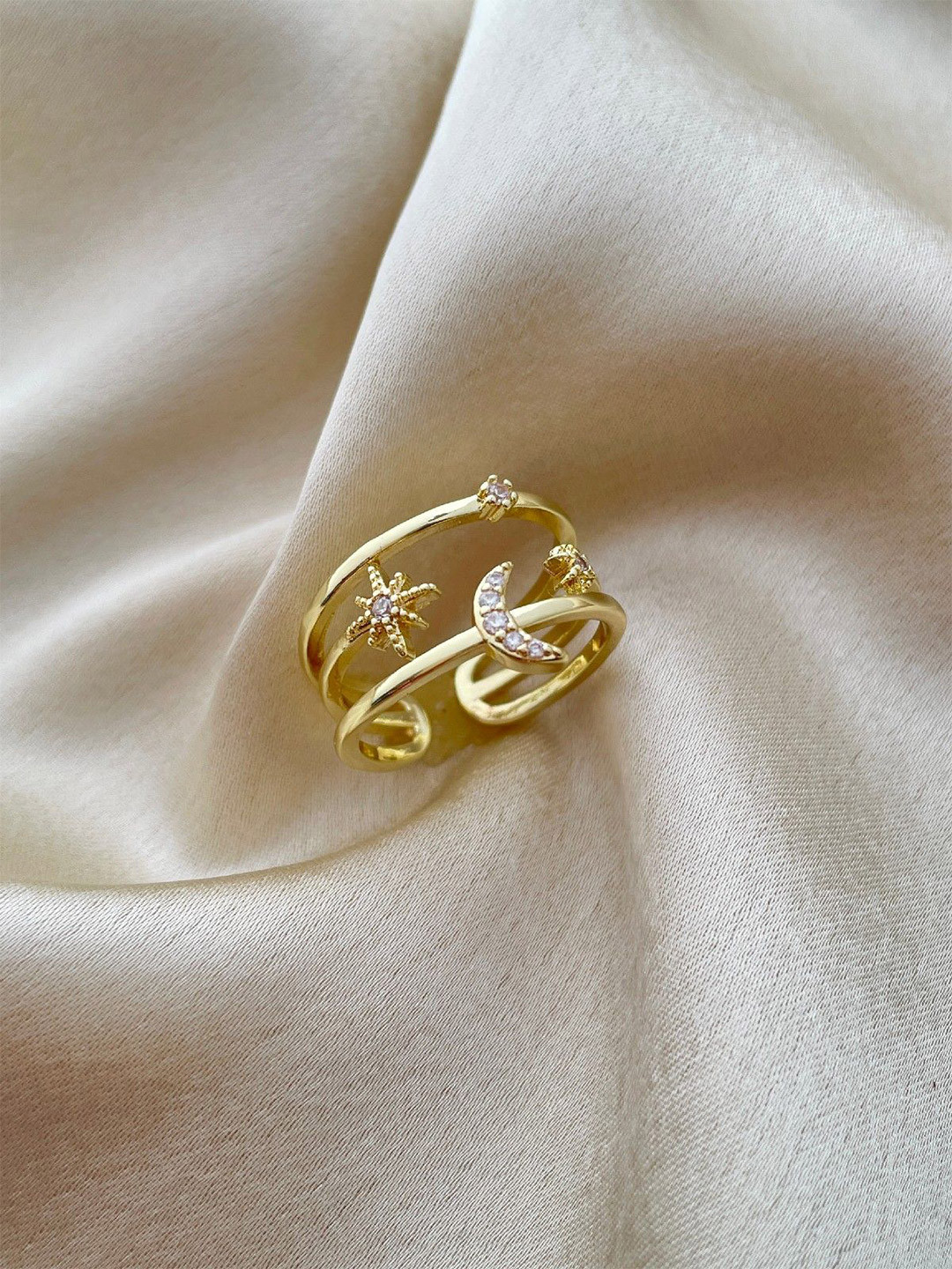 ISHKAARA Stainless Steel Anti-Tarnish Design Moon & Star Ring