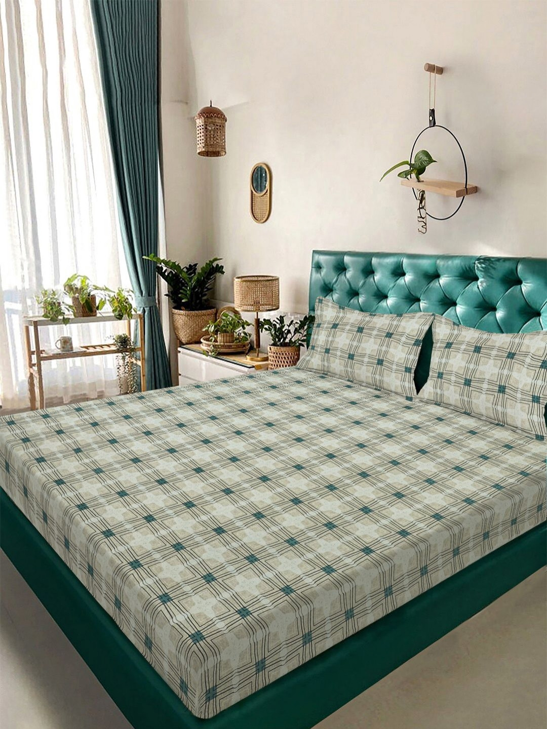 KLOTTHE Book Fold Green Checked Polycotton 300 TC King Fine Bedsheet with 2 Pillow Covers-98 x 89 inches