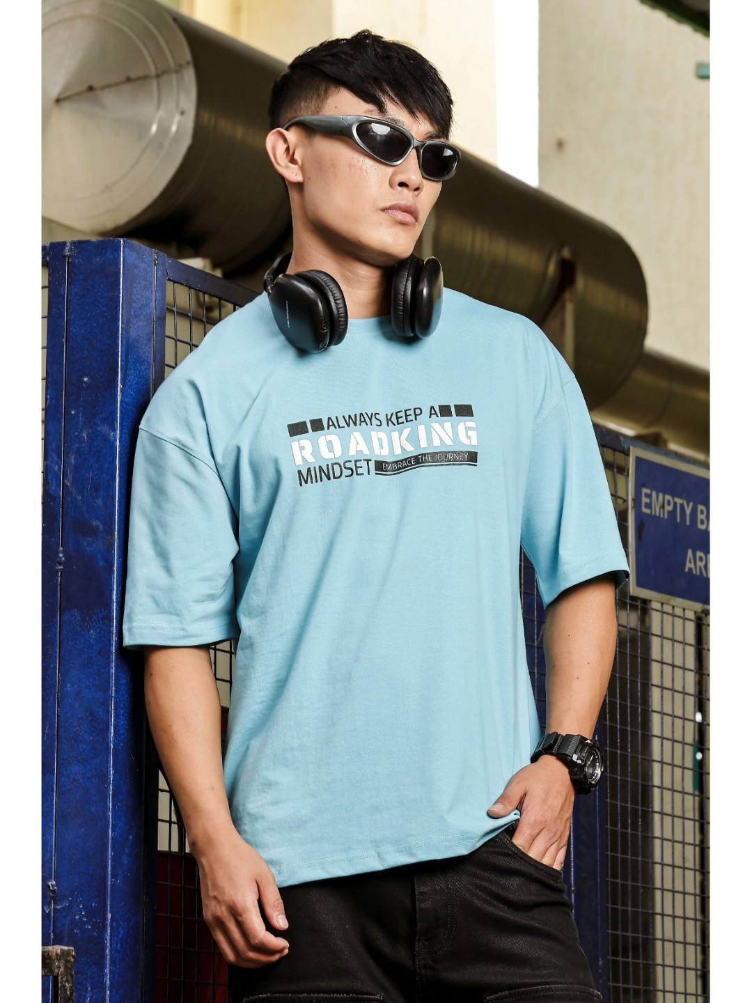 Roadking Men Printed Pockets T-shirt