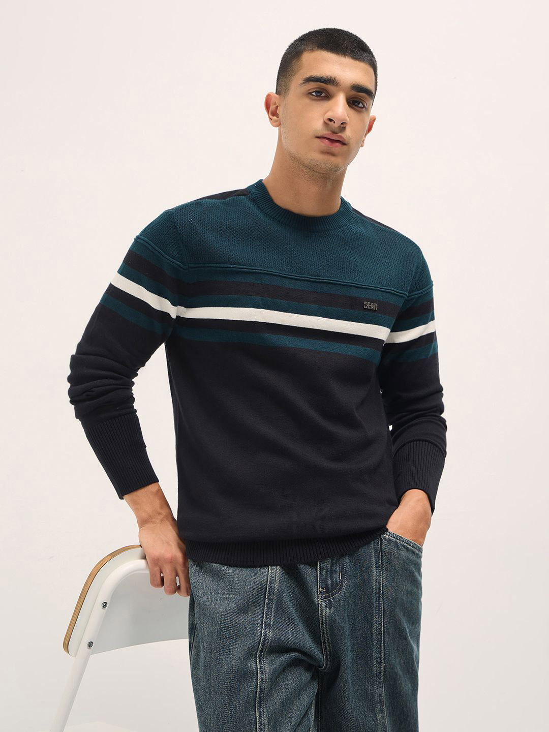 THE BEAR HOUSE Men Cotton Self Design Regular Fit Tshirt