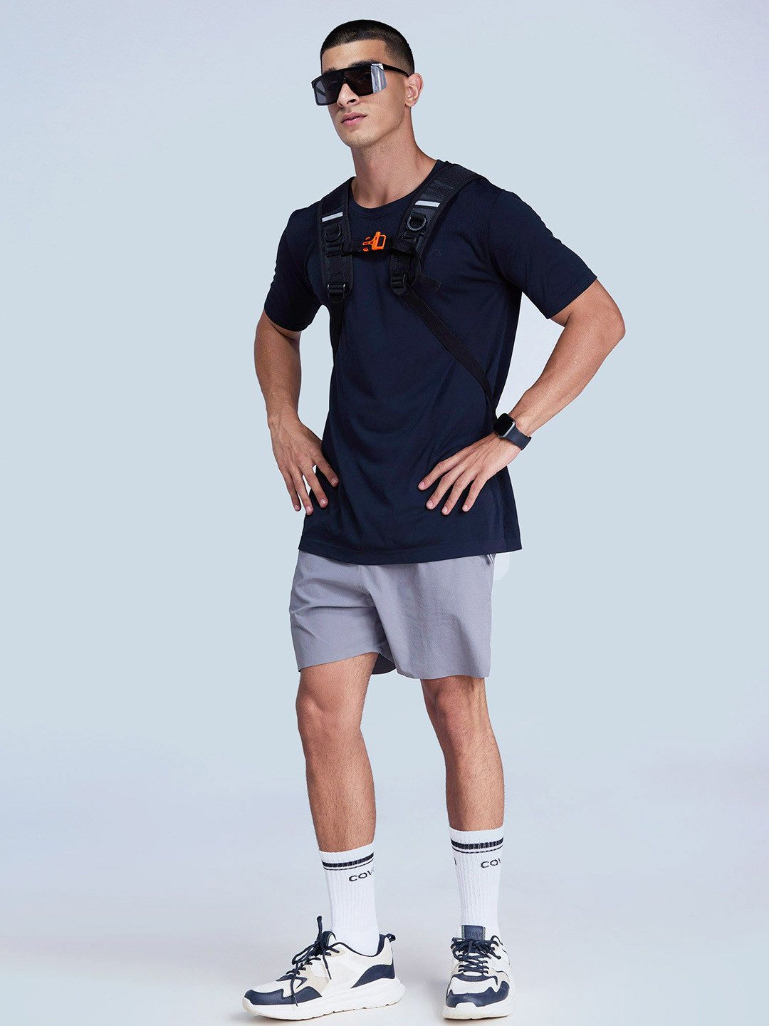 CAVA Men Graphic Printed Pulse Seamless Sleeveless T-shirt