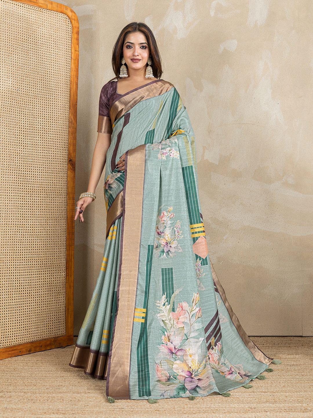 PAMPER YOURSELF Floral Printed Tissue Saree with Blouse Piece