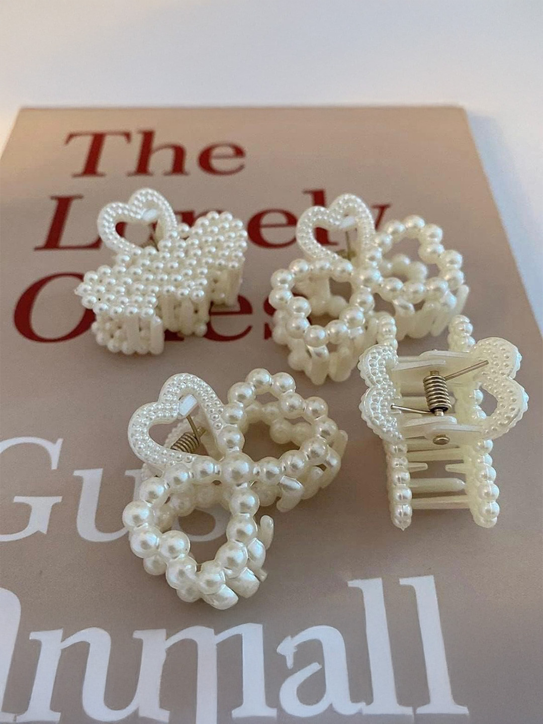 Radhya Accessories Women Plastic Set of 4 Claw Clip