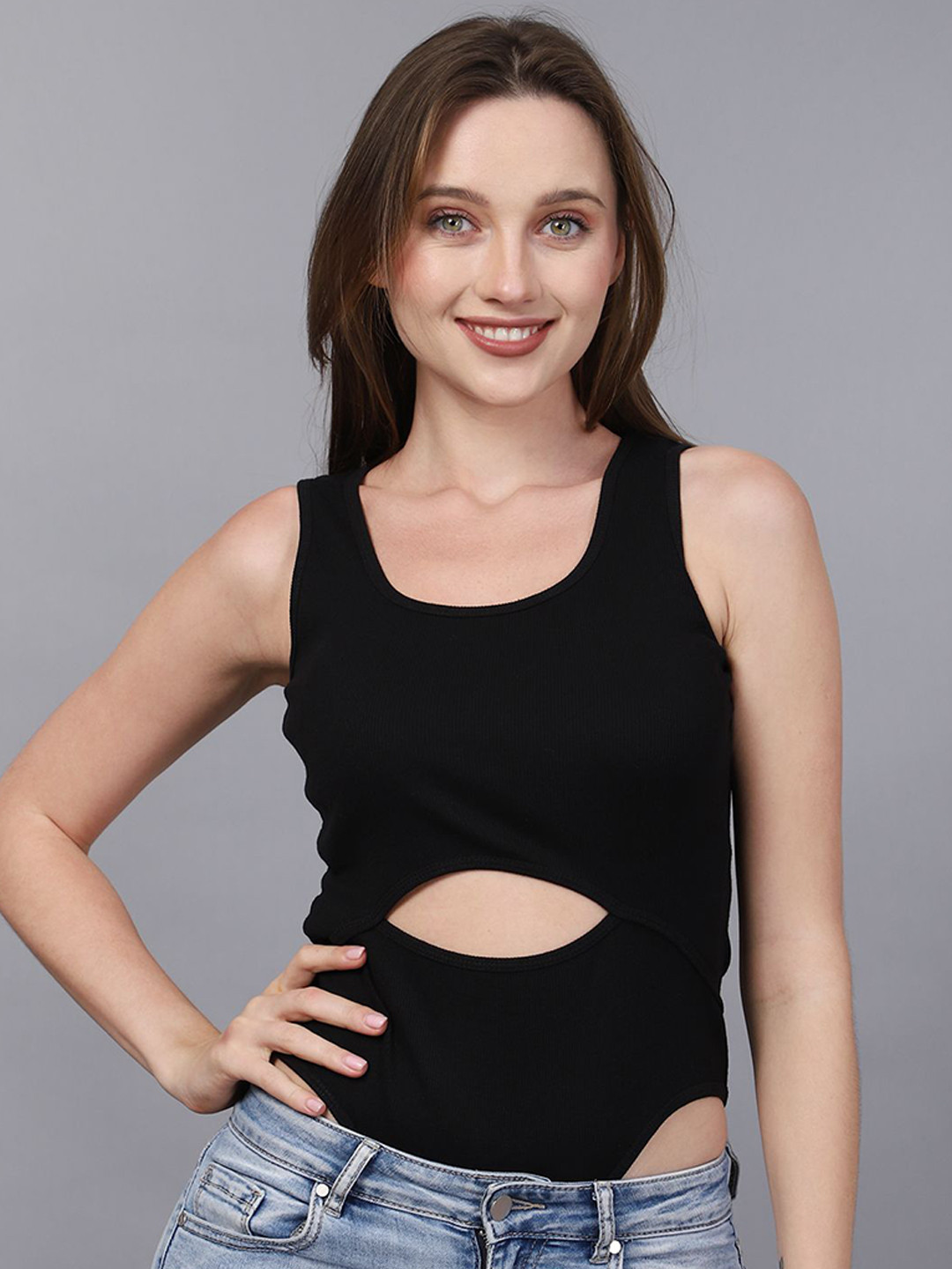 SWISHIN Round-Neck Moon Cutout Bodysuit