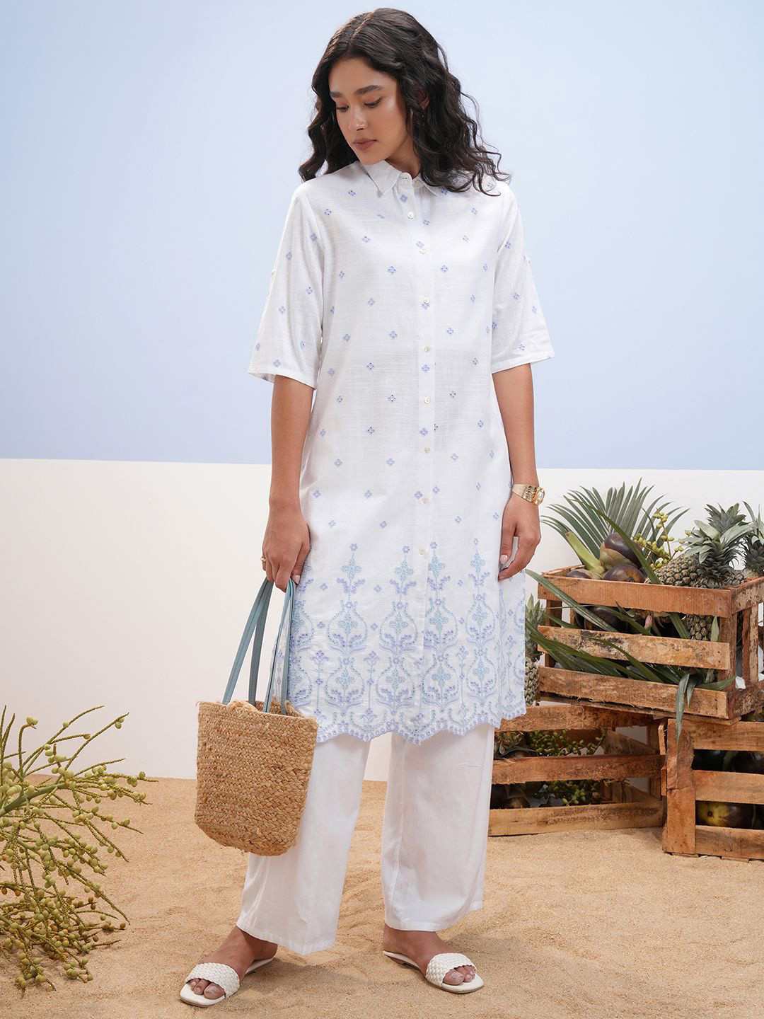 Vara By Vishudh Floral Embroidered Shirt Collar Thread Work Straight Kurta