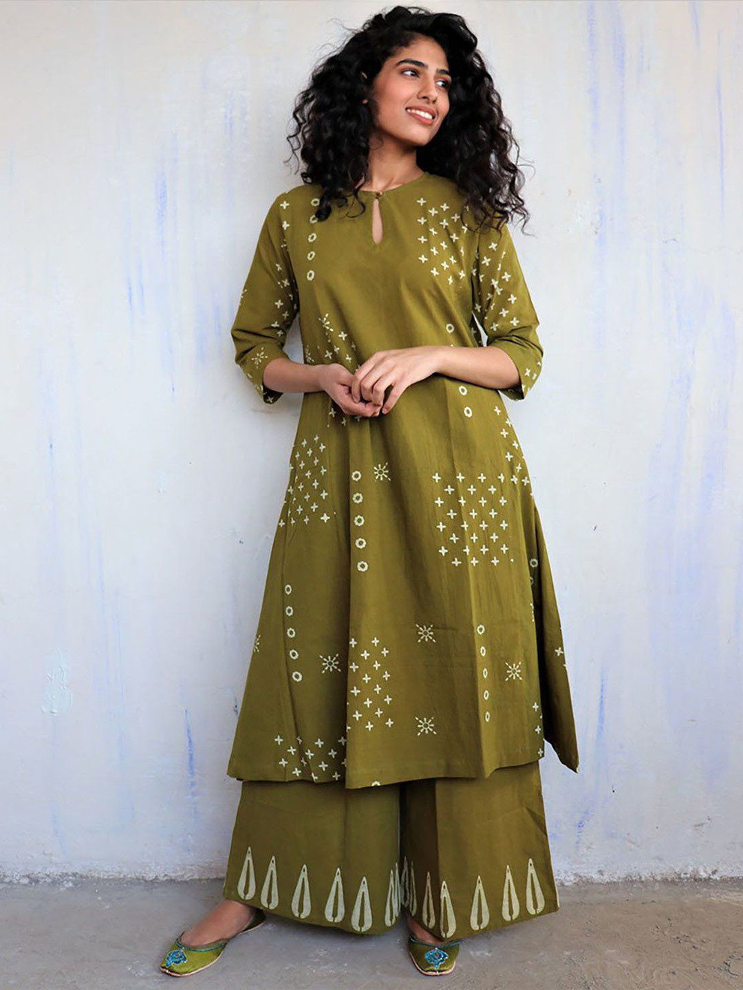 GoSriKi Geometric Printed Key Hole Neck A Line Kurta With Palazzos
