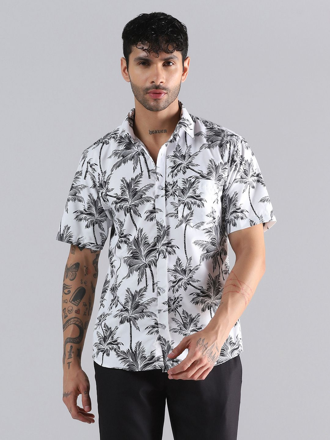 TAHVO Men Relaxed Floral Casual Shirt