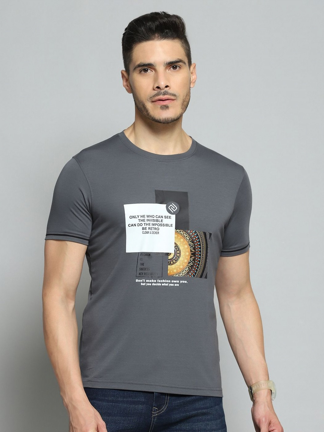 Cloak & Decker Men Graphic Printed Applique T-shirt