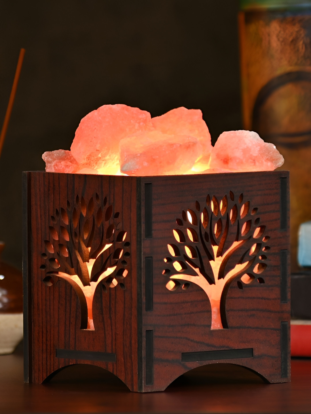 GLOBAL AROMA Brown Tree Textured Wooden Contemporary Square Shaped Table Lamp With Bulb