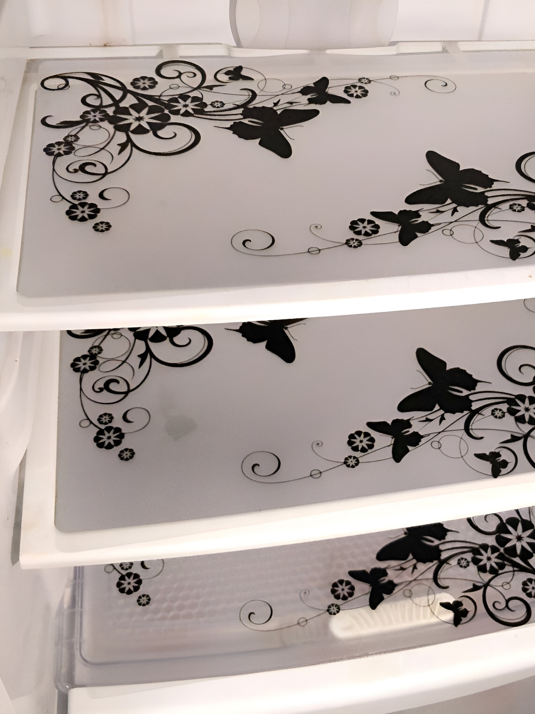 Aura Black & Transparent 3 Pieces Printed Waterproof Shelf Liners