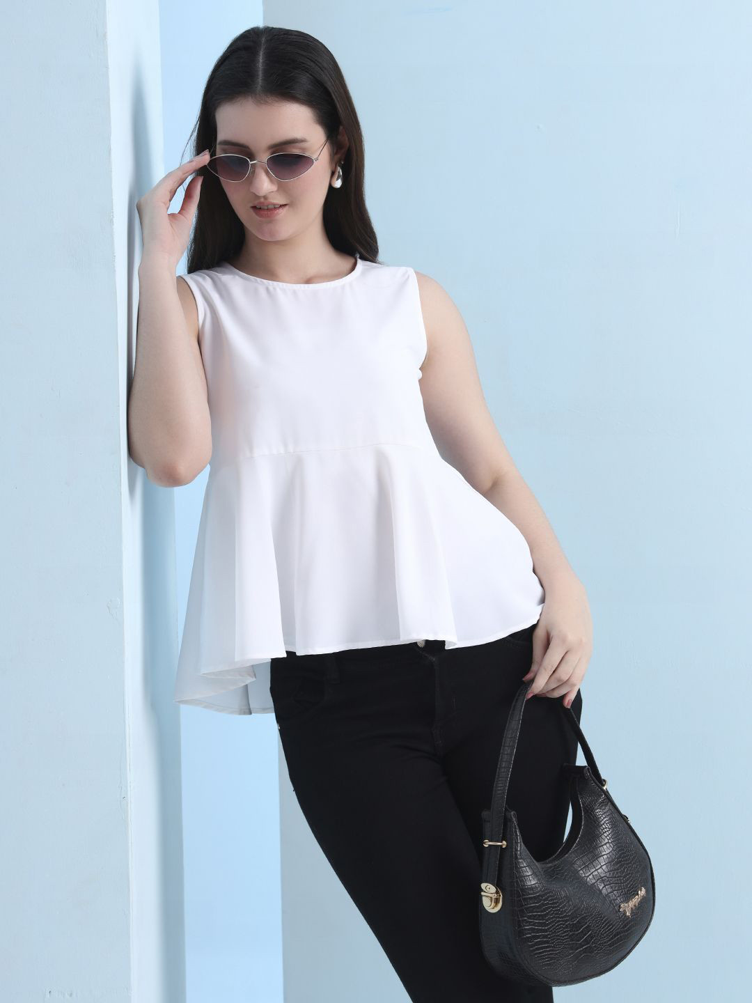FITHUB Women Solid Sleeveless Peplum Top