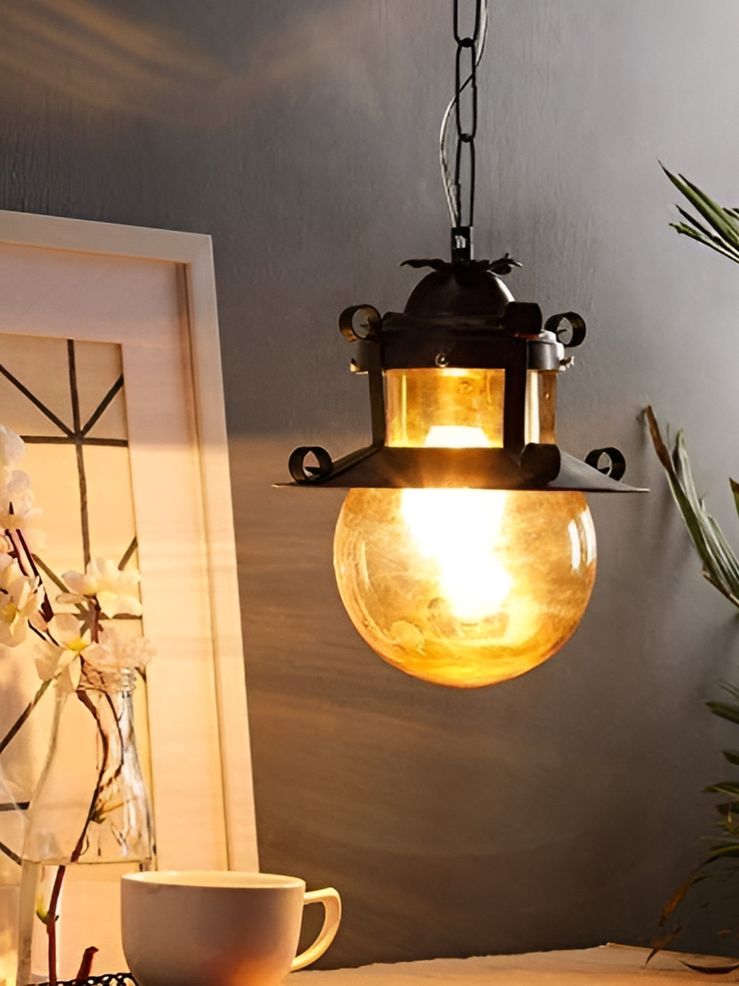 KINIS Modern and Unique Style Gold-Toned & Black Quirky Ceiling Lamp