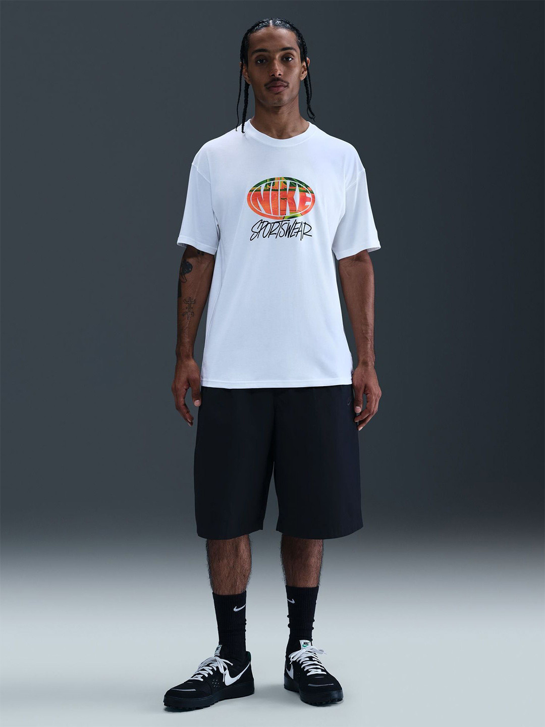 Nike Men's Graphic Solid Sportswear Cotton T-Shirt