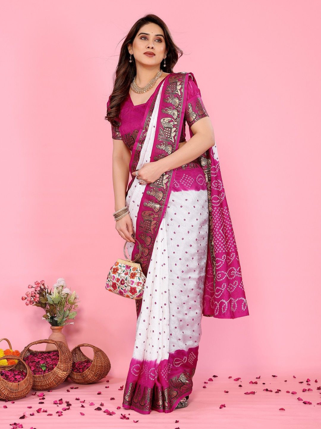 Bandhanivilla Bandhani Zari  Bandhani Saree