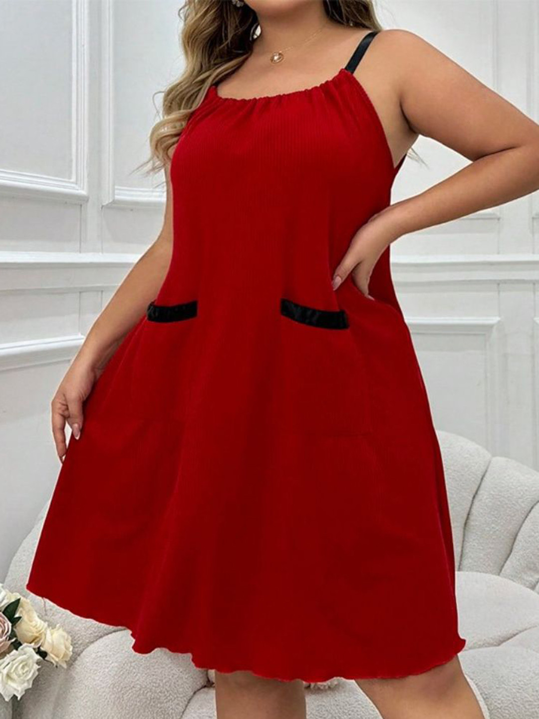 DressBerry Curve Women Solid Knee Length Regular Nightdress