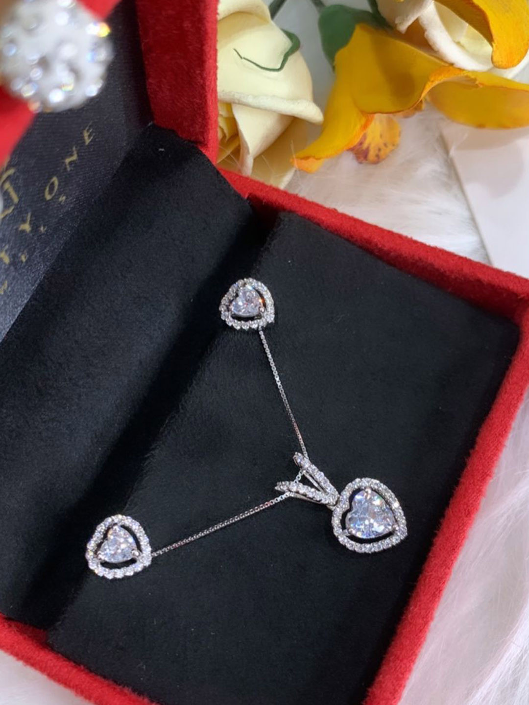 Twenty One Jewels Rhodium-Plated Classic Heart Zircon Stone Studded Jewellery Set
