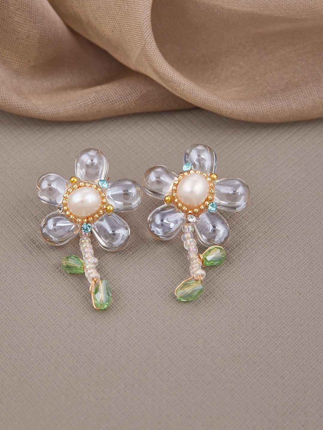 GC Jewelery Gold Plated Plearls Beaded Floral Shaped Studs