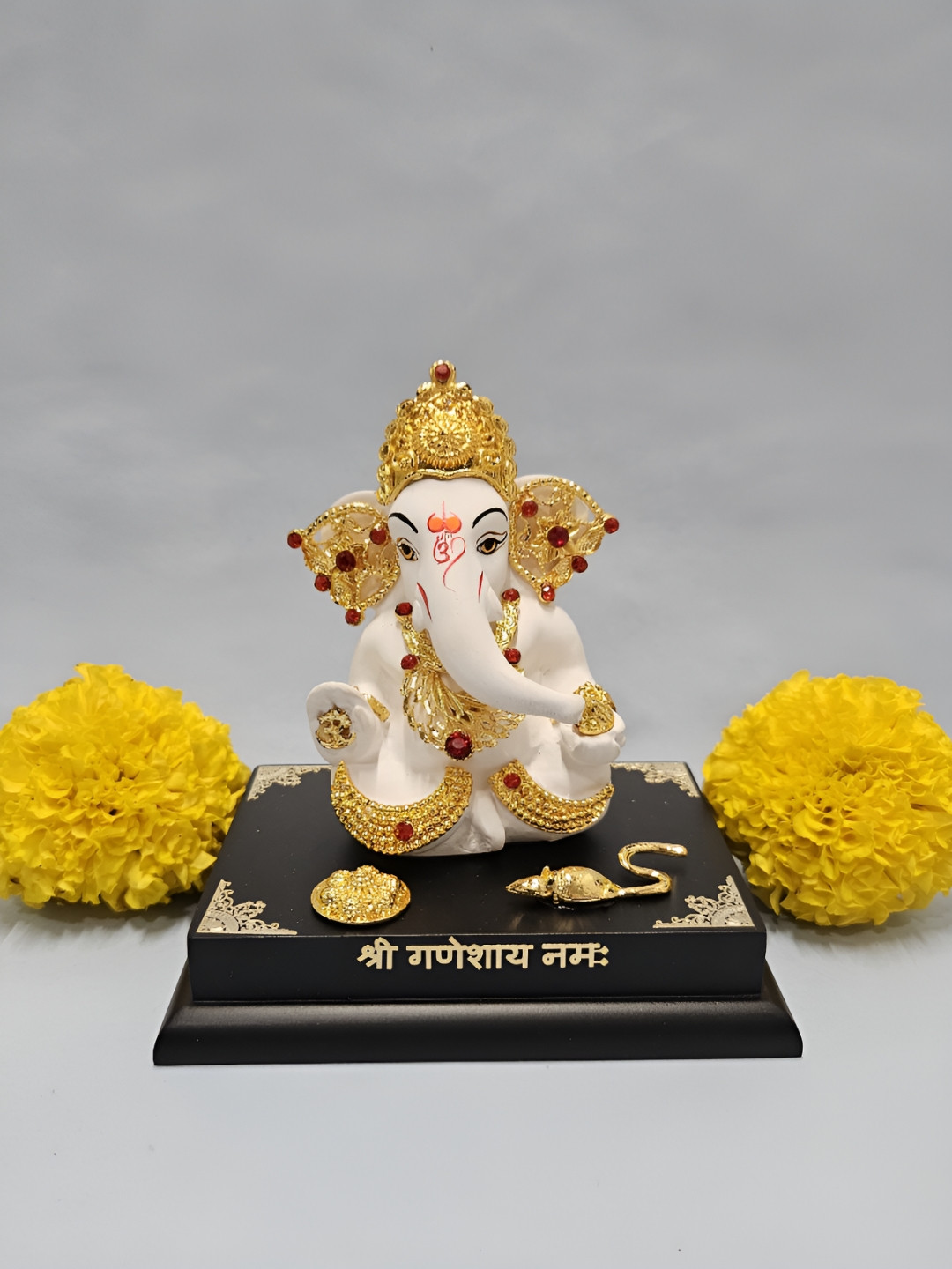 HOUSE OF WEMY Lord Jewelry Ganesha White Polyresin Glossy Prayer Room Small Showpiece -