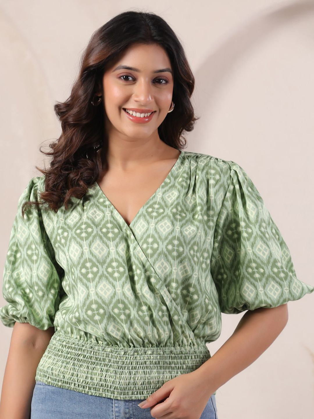 Zenava by Myntra Women 1Ikat Print Regular Blouson Top