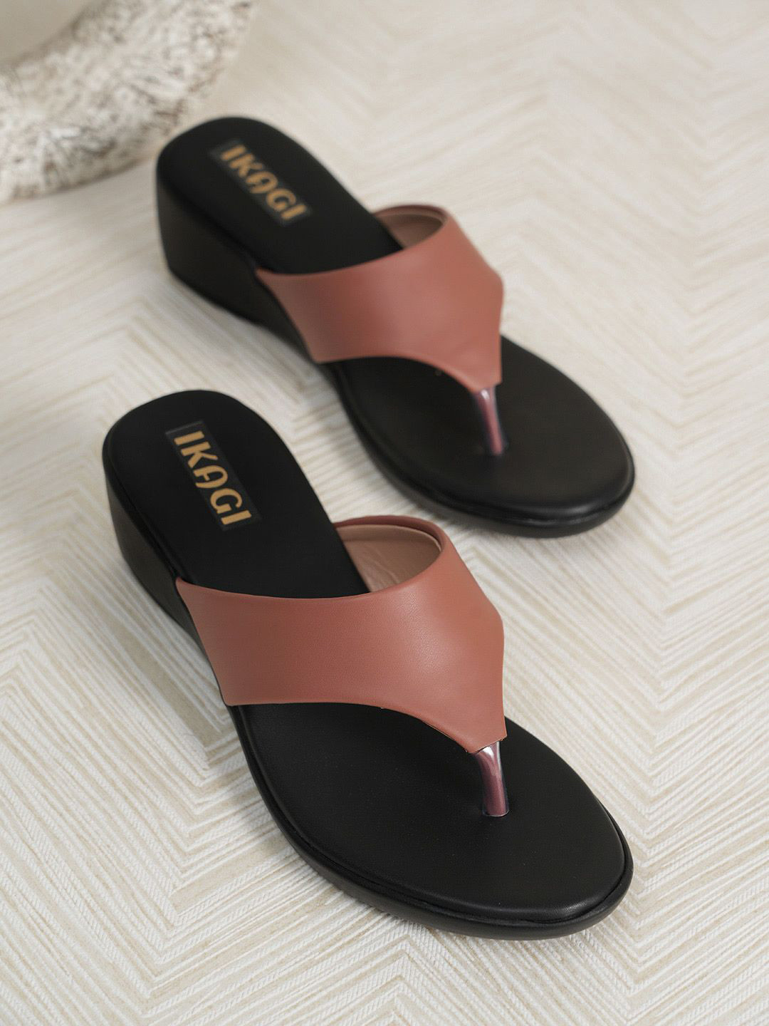 IKAGI Women PU Printed Casual & Formal Regular Wedge Heels