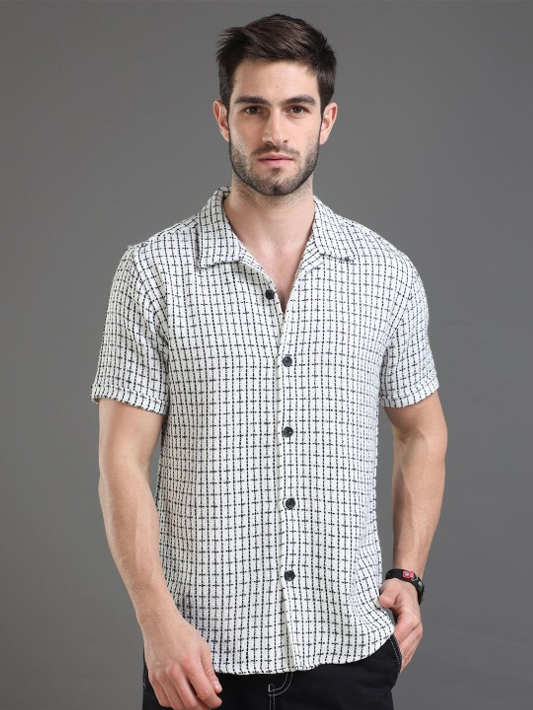 The Cloth Crow Men Regular Fit Windowpane Checked Casual Shirt