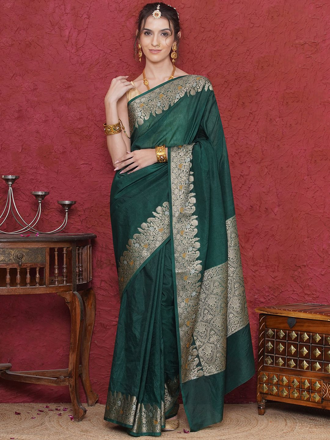 LABEL KASHI Solid Zari Art Silk Banarasi Saree