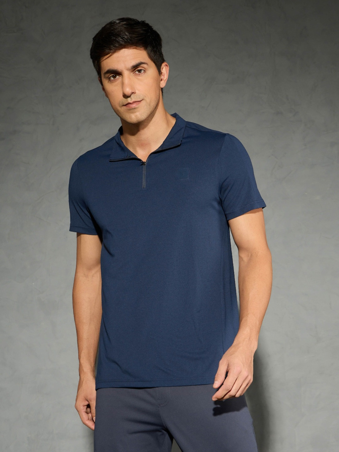 Technosport Men Cotflex Slim Fit Mock Neck Sports T-shirt