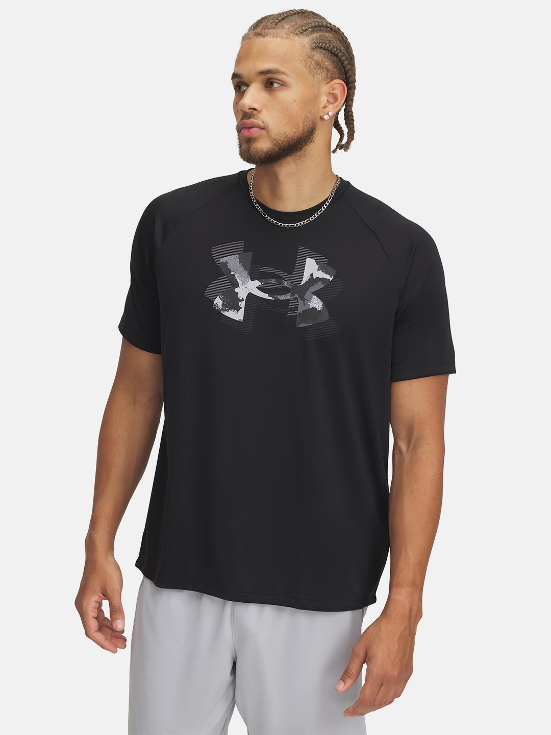 UNDER ARMOUR Brand Logo Print Raglan Sleeves Tech Training Relaxed Fit T-shirt