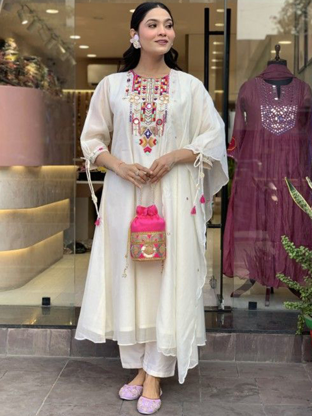 Aaysa Kurti Geometric Yoke Design Chanderi Silk Kurta with Trousers & Dupatta