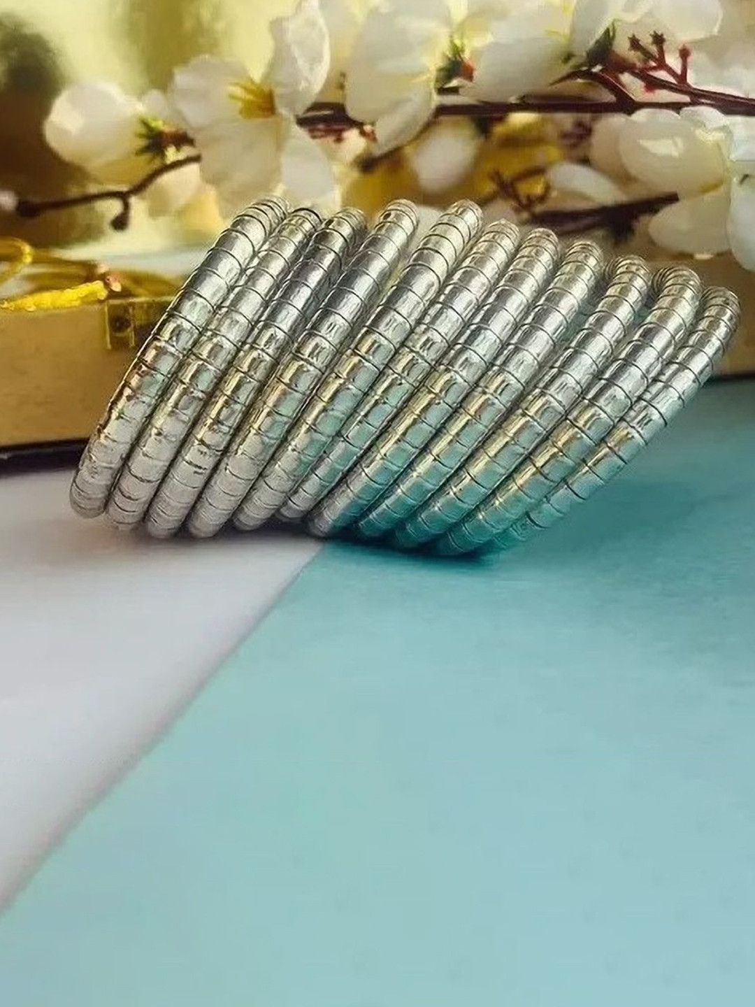 Sangria Spiral Bangle